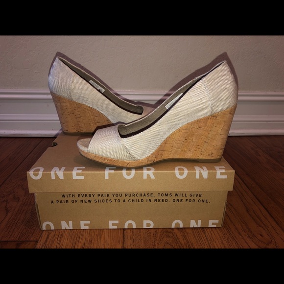 Toms Shoes - Toms Stella Wedge Natural Yarn Dye EUC